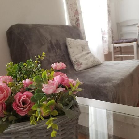 Joli T2 De 40M² A Louer A Le Muy 아파트 외부 사진